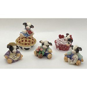 Vintage Mary’s Moo Moos Figurines Lot Gardening Baking Pie Rabbits Eggs Bathing